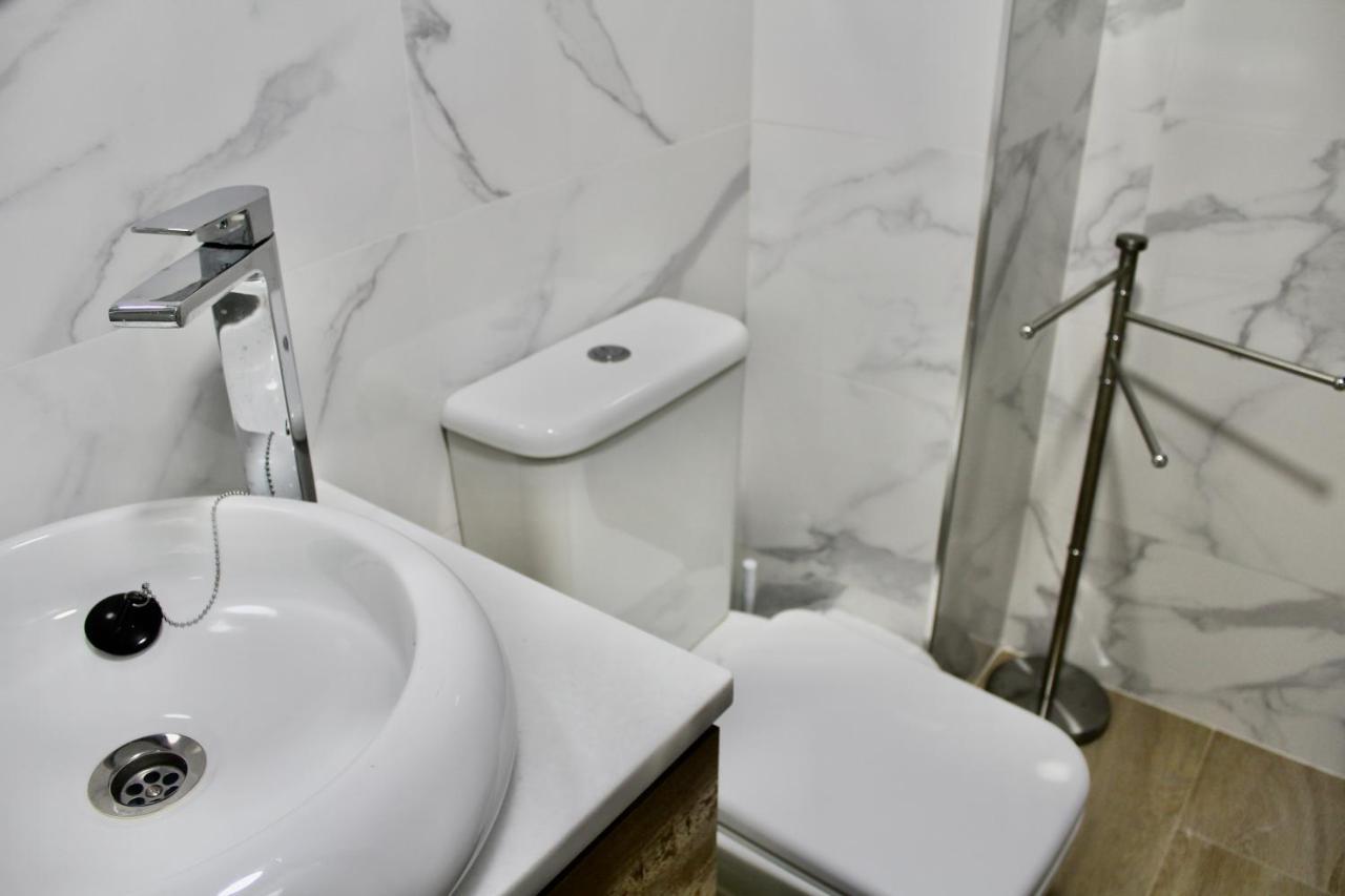 סביליה Wish Suite Basilica מראה חיצוני תמונה